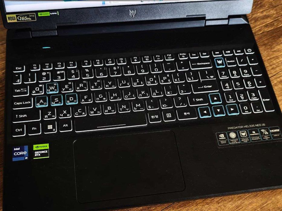 Acer Predator Neo Helios 16