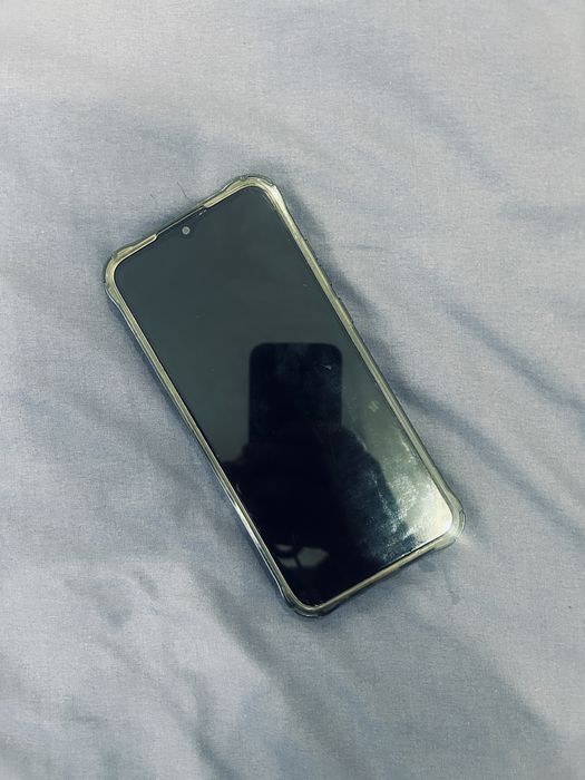 Срочно продам телефон Samsung A04E 32гб