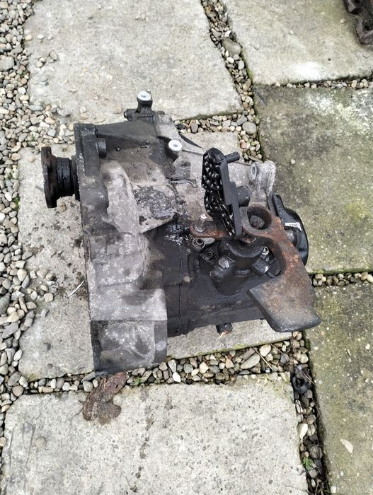 Cutie viteze 1.6 benzina golf 6 audi a3 Seat Leon .