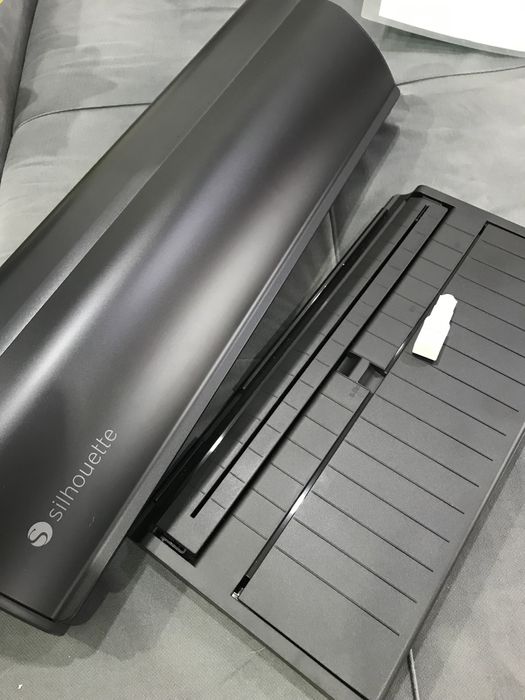 Плоттер режущий cameo 5