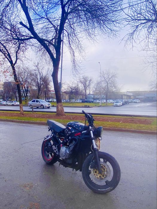 Honda cbr600f мотоцикл