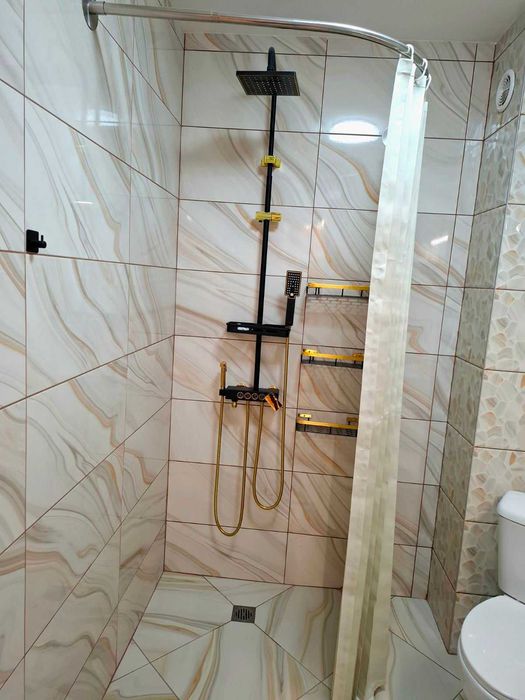 Дава се под наем Четиристаен апартамент в Варна, Лятно кино Тракия - 80 кв.м за 647.19 € - Снимка #19