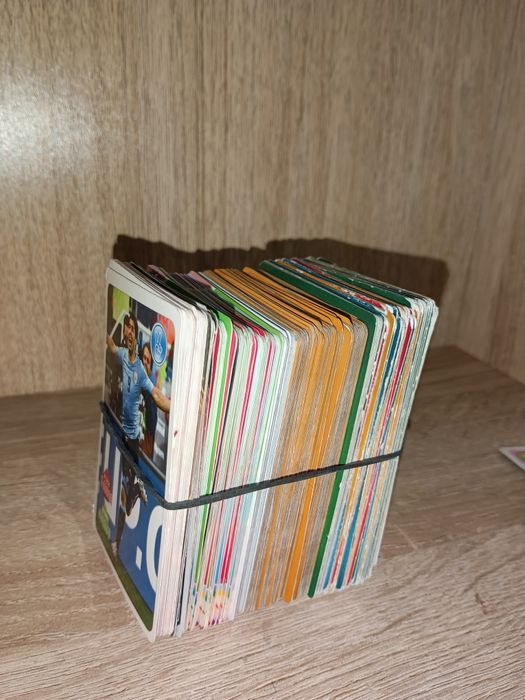 Играчки от шоколадови яйца, карти, магнити, скокльовци, Хари Потър