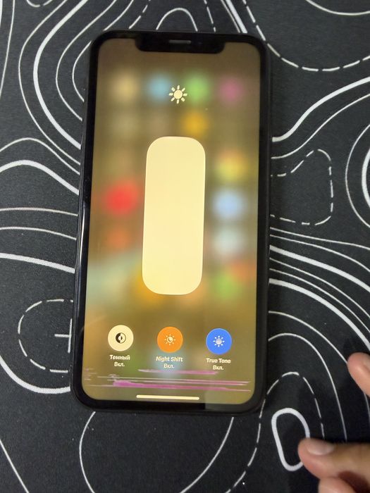 iPhone xr  (обмен)  128гб акб 75%