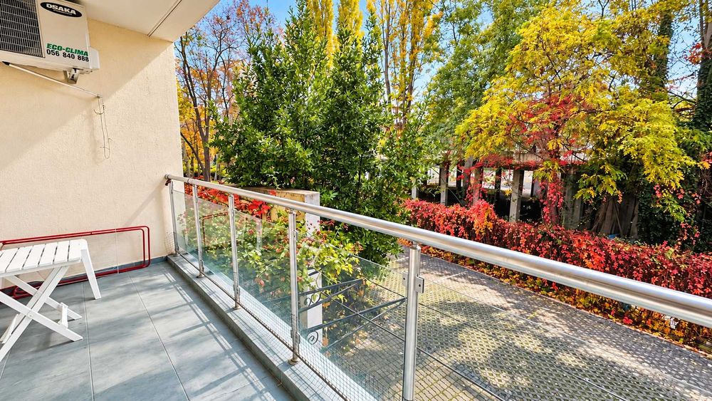 Продава се Двустаен апартамент в к.к. Слънчев бряг - 75 кв.м за 1314 €/кв.м - Снимка #3
