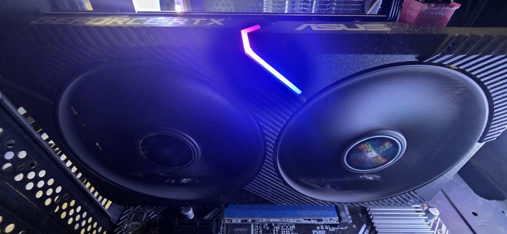 RTX 3050 Asus 8gb