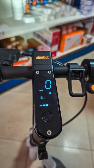 Электросамокат Ninebot KickScooter Max G30LP серый