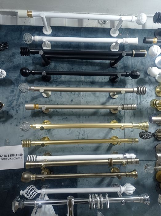 Устанофка карнизов