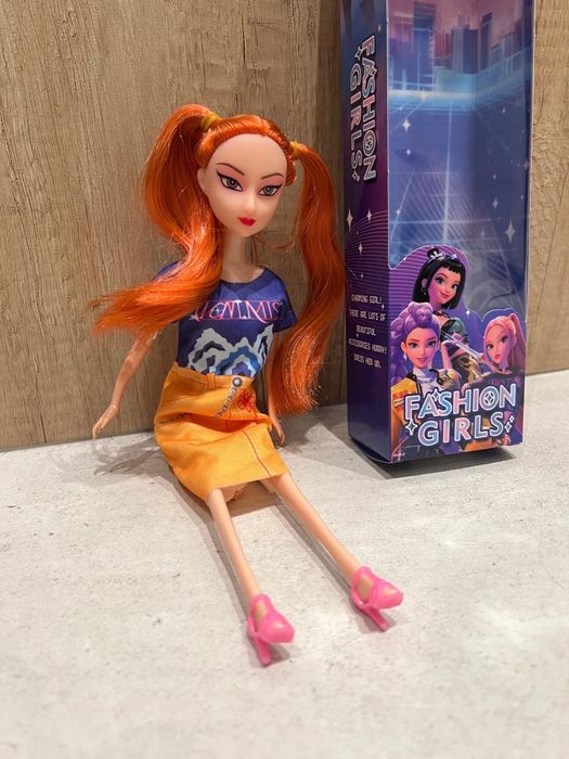 Голяма кукла K Pop 30см/Demon Hunters фигурки/Ловци на Демони Кей По