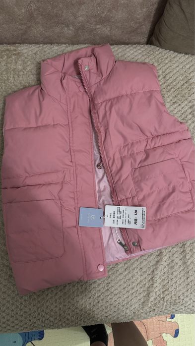 Продам детский жилет новый