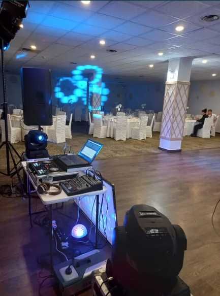 De vânzare 2 movinghead-uri Stairville MH-X200 Pro cu case individual