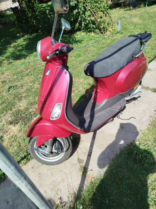 Scuter 49 cm vespa