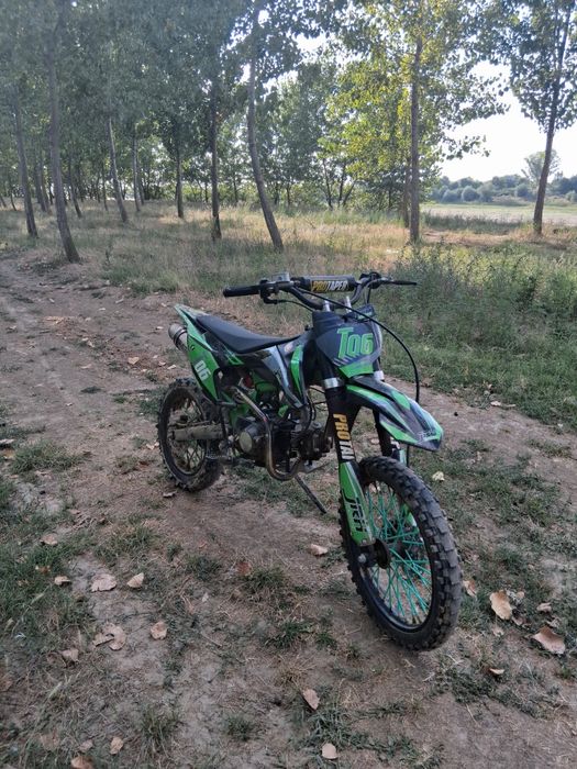 Vând cross jrh 125cc functionabil, mai multe detalii în privat
