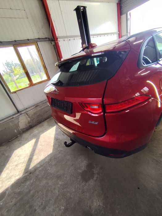 Jaguar f-pace twin turbo -3.0-300кс-2017г
