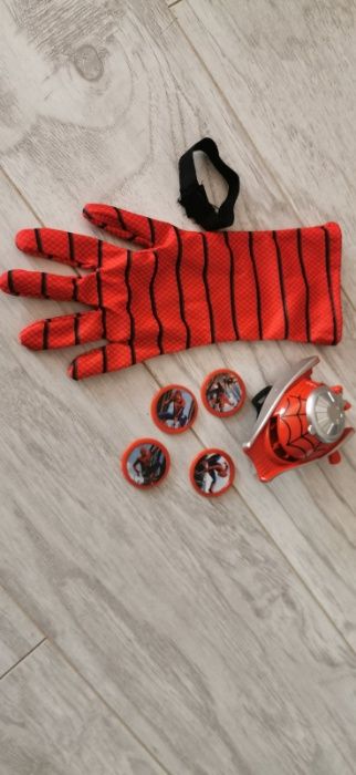 Ръкавица с изтрелване Спайдърмен