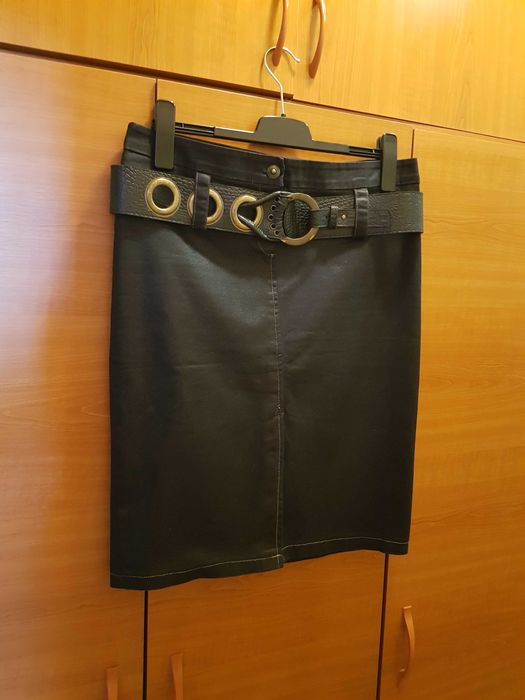 fustă damă cu curea inclusă, mărimea 44-46