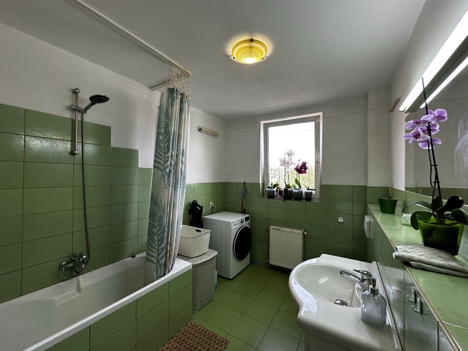 Apartament 4 camere 2 băi balcon Str.Rusciorului Sibiu