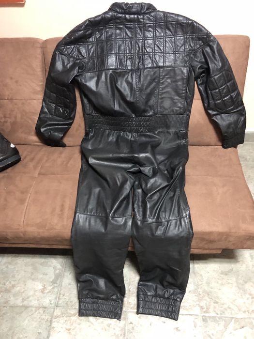 Кожен гащеризон  за мотор