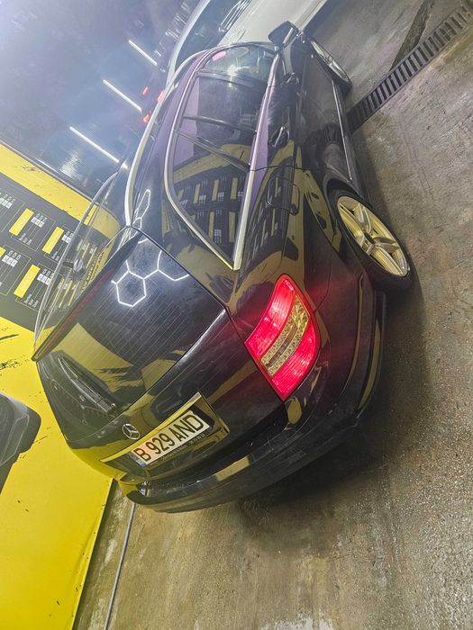 Vand mercedes c220 an 2010