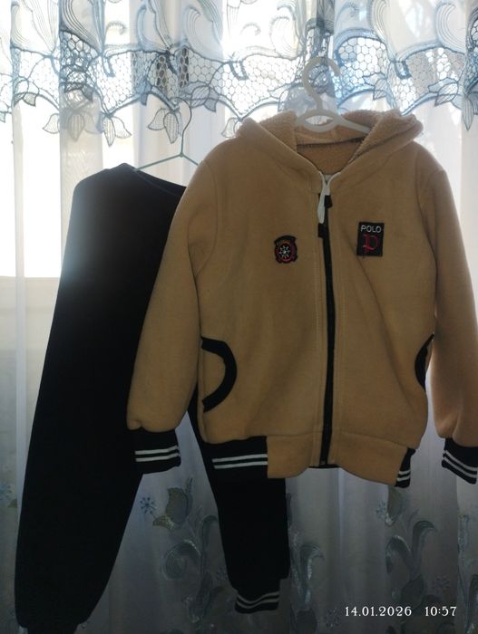 Спортивный костюм на мальчика