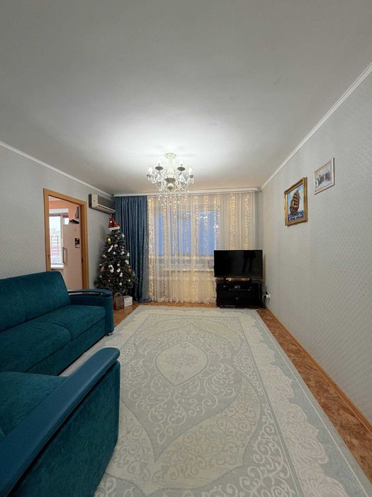 продам 3 комнатную квартиру по низкой цене