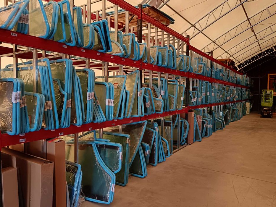 Parbriz/geam/luneta pentru miniexcavator Terex