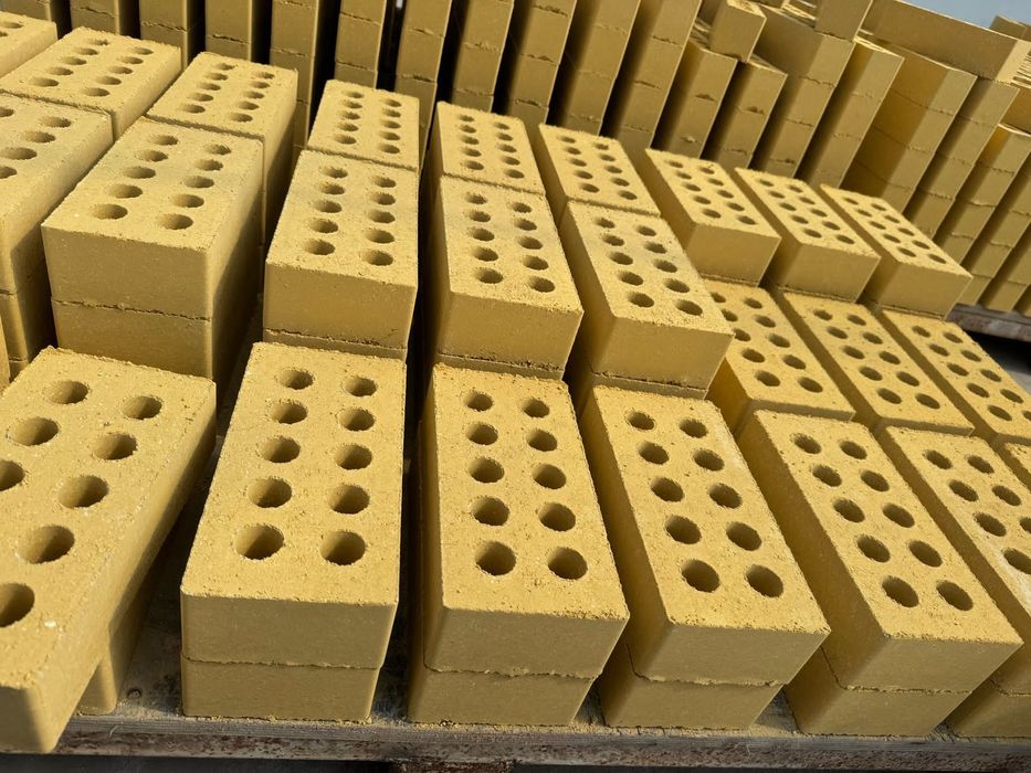 Кирпич облицовочный марка М150