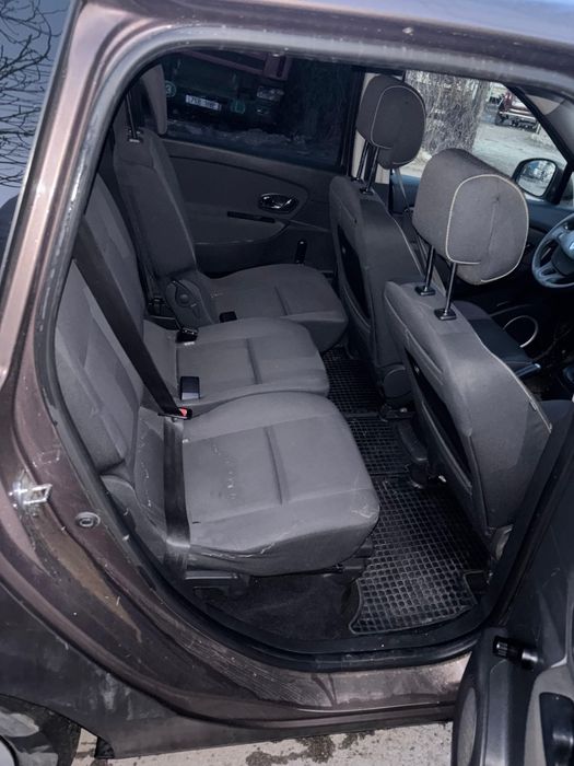 Renault grand scenic 2013 1.5 dci