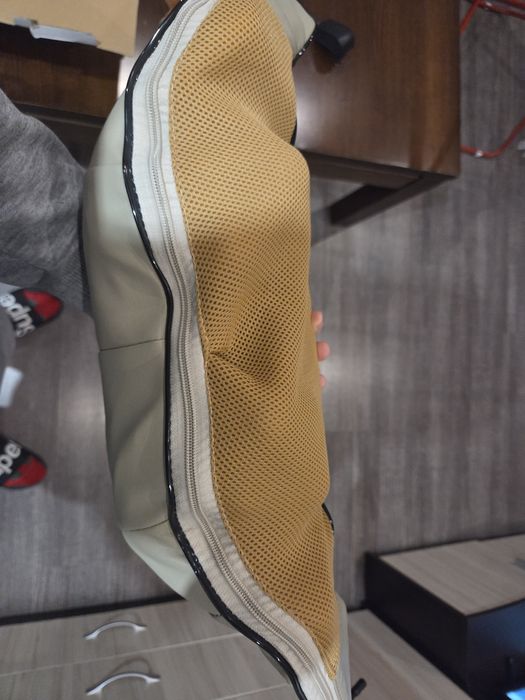 Продавам шиуцу масажор