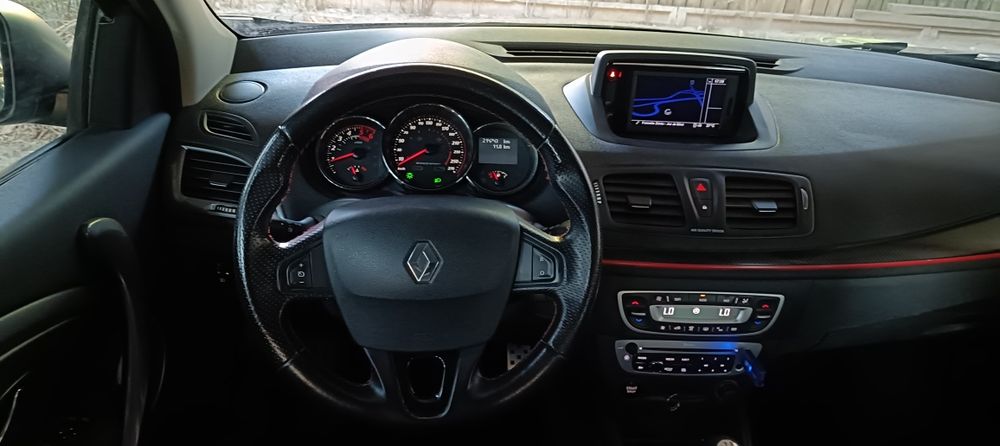 Vând Renault Megane GT Line 1.5 dci 2012 recent adus în țară