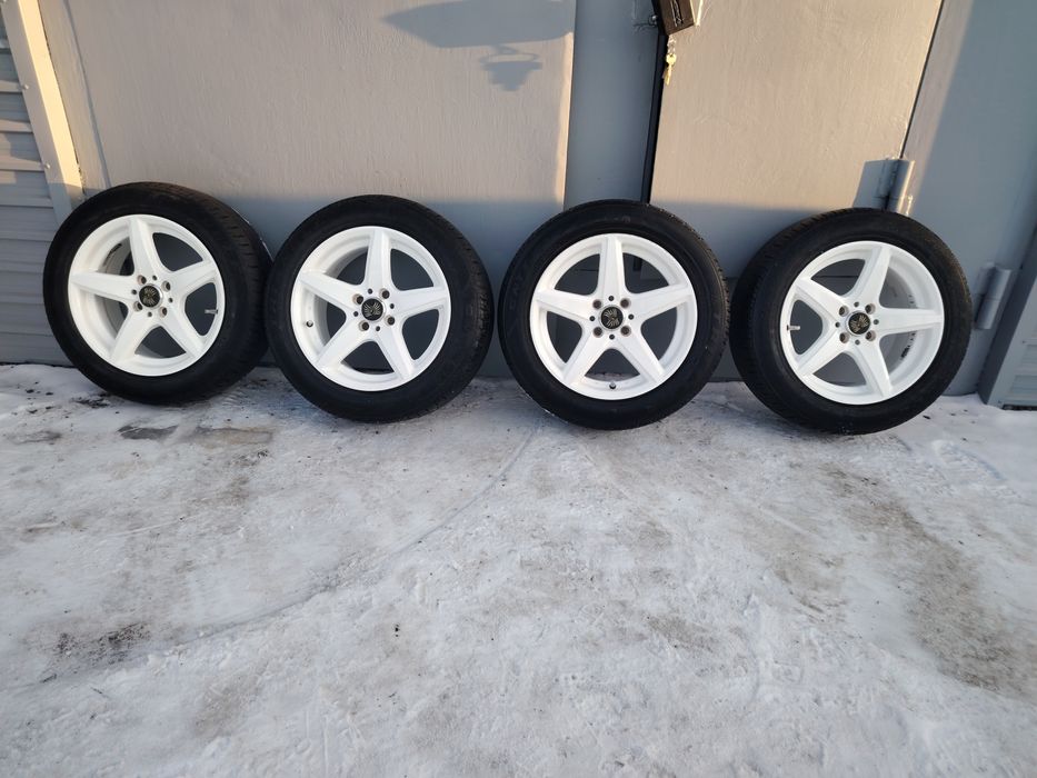 Продам диски с шинами