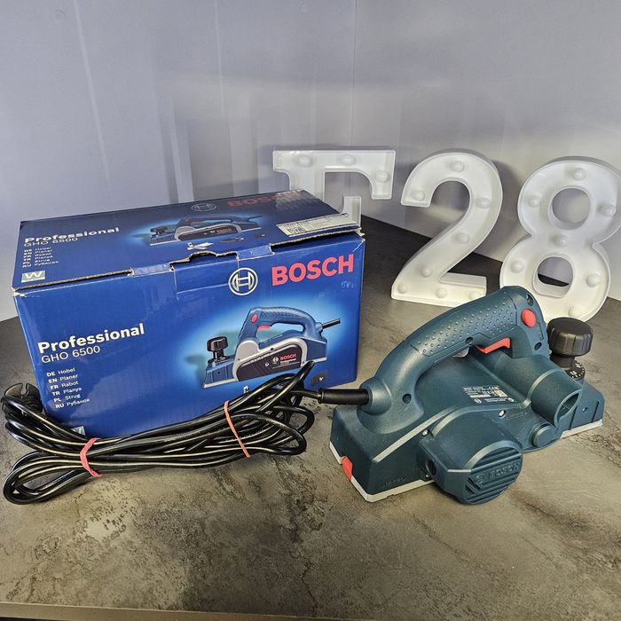 Amanet F28: Rindea electrica Bosch GHO 6500 Professional (N)