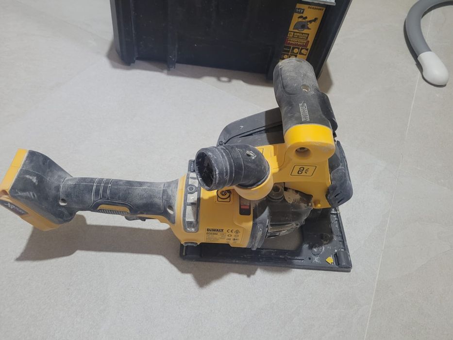 Продам штраборез DAWALT оригинал.