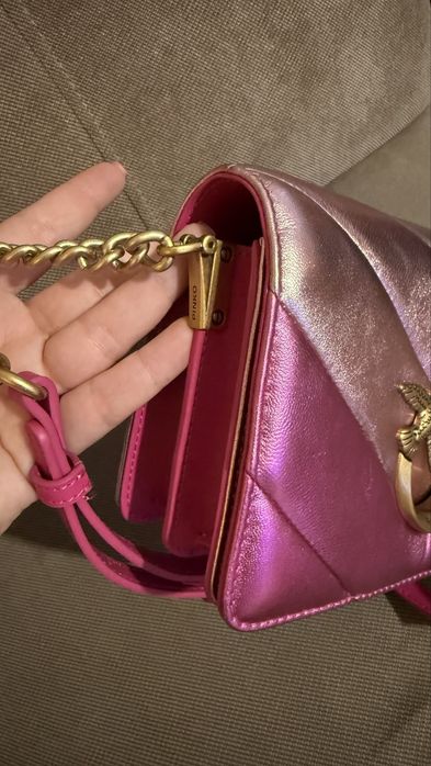 Poseta Pinko roz noua piele