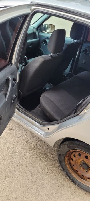 Продам с выкупом автомат 9 000