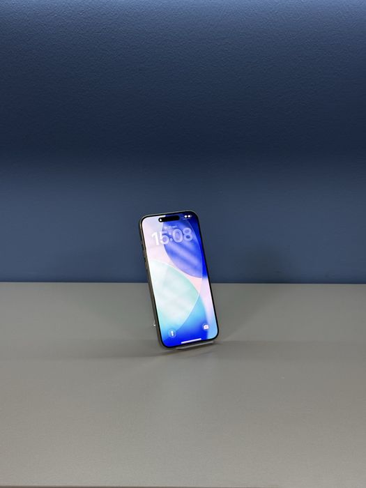 Продам iPhone 15 Pro Max 256