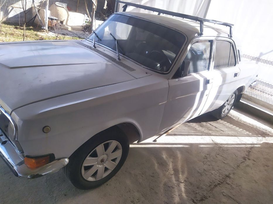 газ 24 волга сотилади