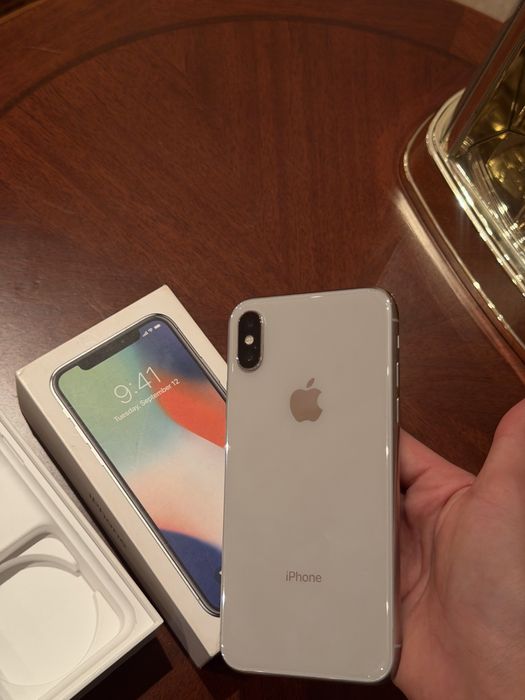 Iphone x белого цвета рабочий