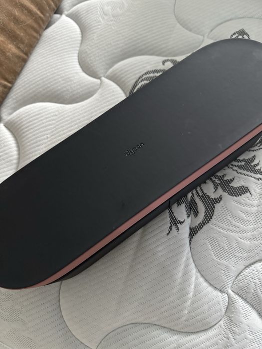 Дайсон утюжок Airstrait