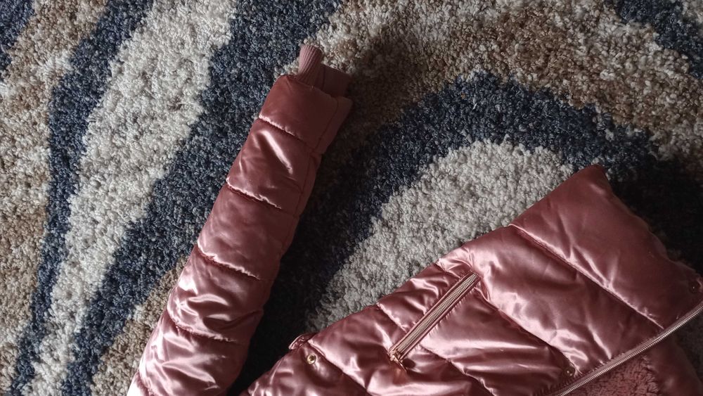 Като ново яке 152-156н.+шапка