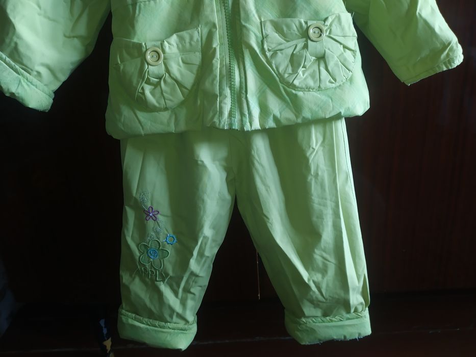 Продаётся тёплый зимний костюм двойка