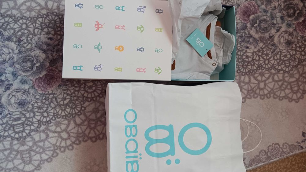 Нов бебешки комплект+подарък