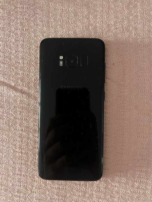 vand telefon samsung s8