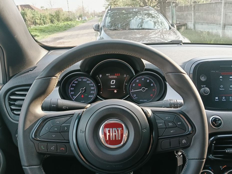 Vând fiat 500x sport