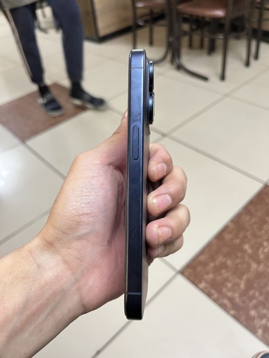 Iphone 15 pro  синий титан