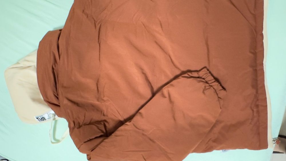 Куртка оранджевая