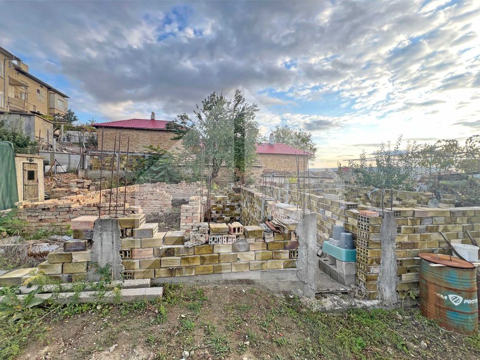 Продава се Парцел в Нови пазар - 415 кв.м за 74 €/кв.м - Снимка #7