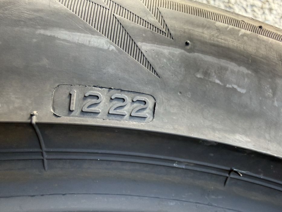 4бр //315 40 21 /275 45 21 ! Гумите са във перфектно състояние 2022 год