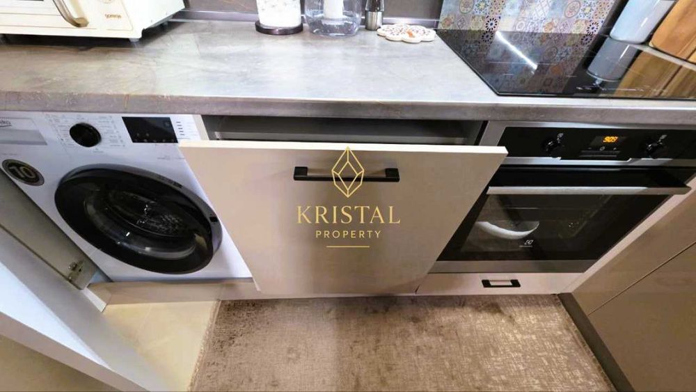 Продава се Тристаен апартамент в Свети Влас - 93 кв.м за 746 €/кв.м - Снимка #5