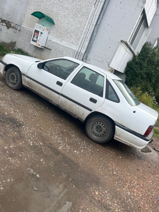 Продам Опеля вектора,